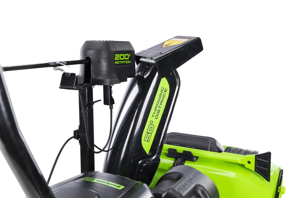 Снегоуборщик Greenworks GD82ST56K8, 82v, 61 см, в комплекте 3 шт. АКБ 8 А·ч и двойное ЗУ (самоходный ,аккумуляторный) 2602807UF3